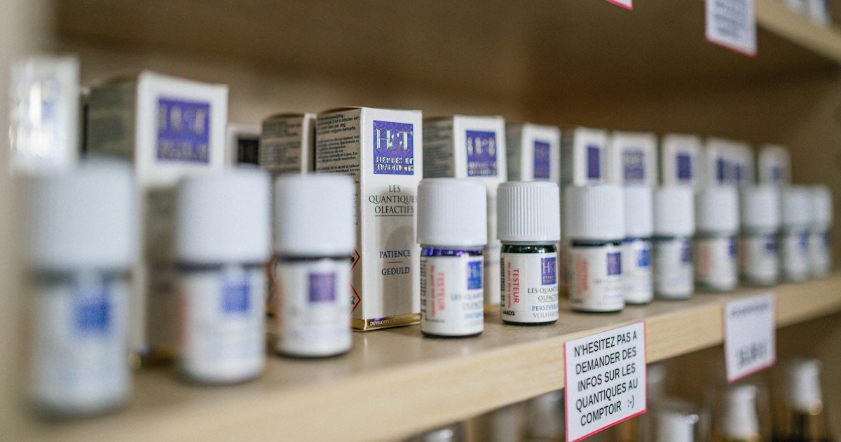Fazy badań klinicznych: jak leki trafiają do apteki